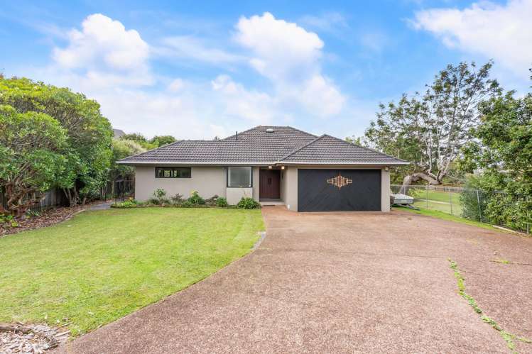 8 Kallaroo Place Botany Downs_28