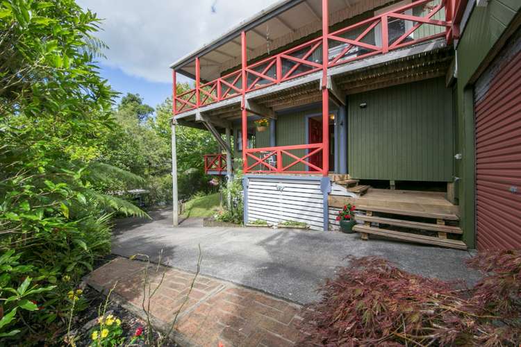 389 Huia Road Titirangi_18