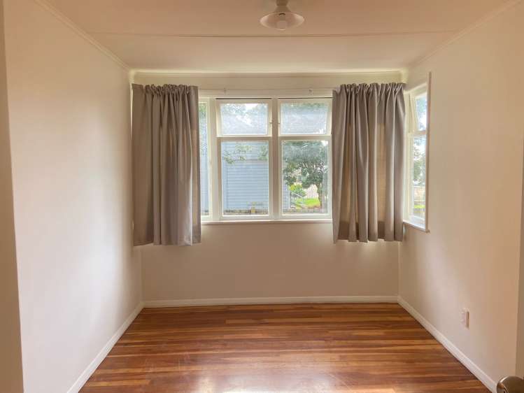 76 Freeland Avenue Mount Roskill_14