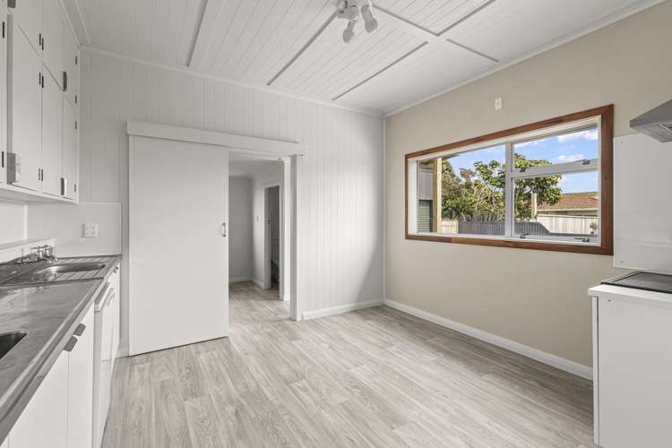 3 Aratapu Street Waitara_11