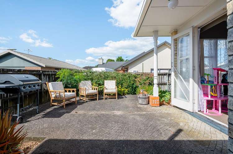 64 Galloway Street Hamilton East_19