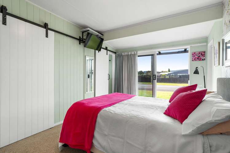 208 Port Road Whangamata_11
