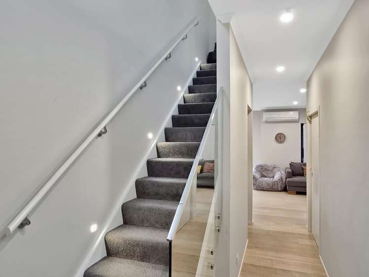 27 Charleston Avenue 2652_15