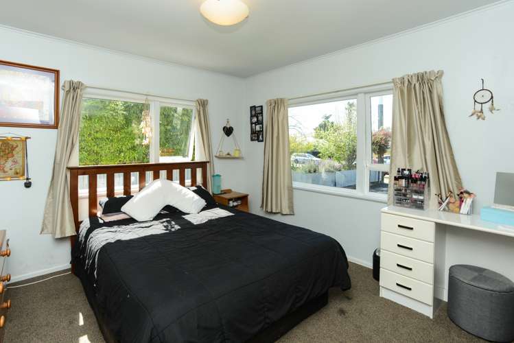 27 Morris Spence Avenue Onekawa_6