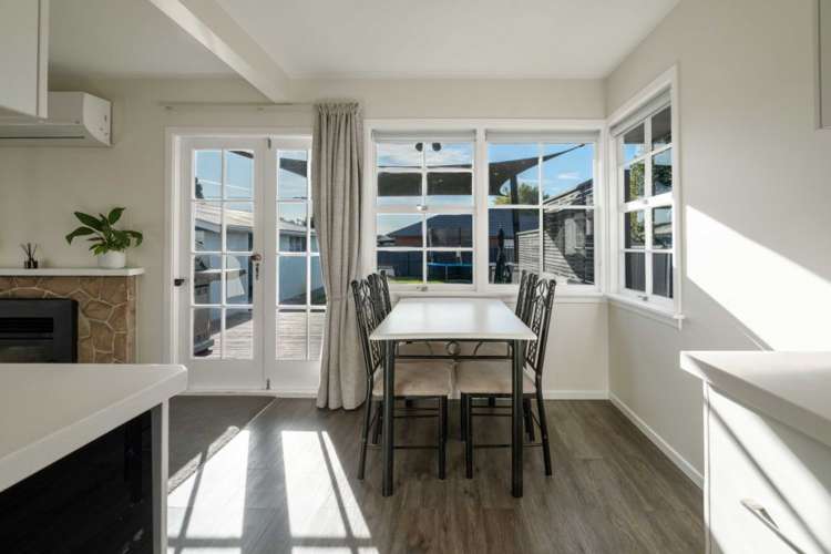 8 Denise Crescent Hornby_8