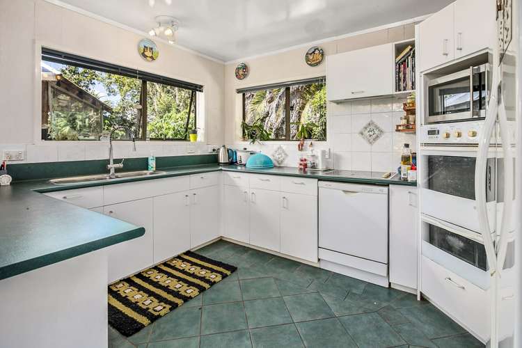 2/47 Kirby Street Glendene_8