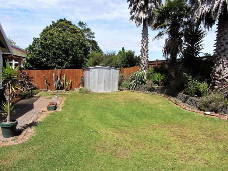 2d Youngs Road Papakura_7