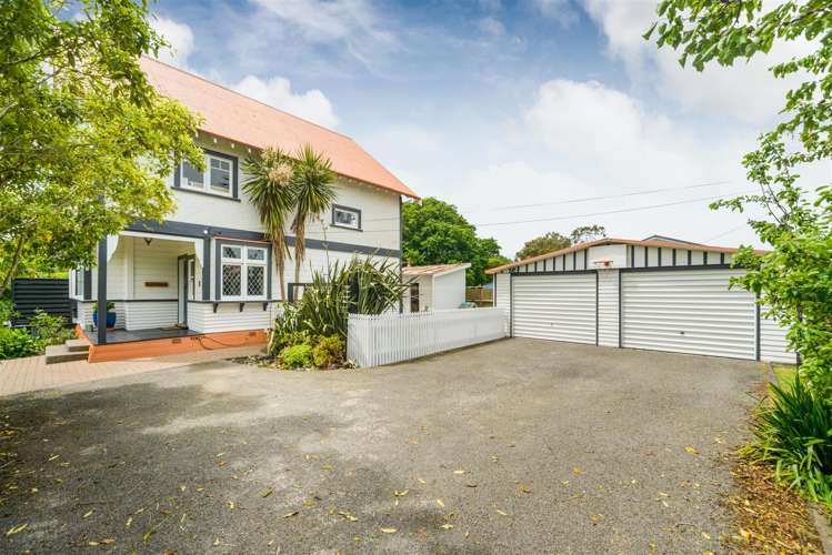 27 High Street Bulls_22