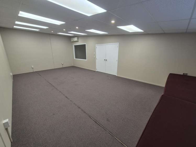 22/4 Northpoint Street Plimmerton_13