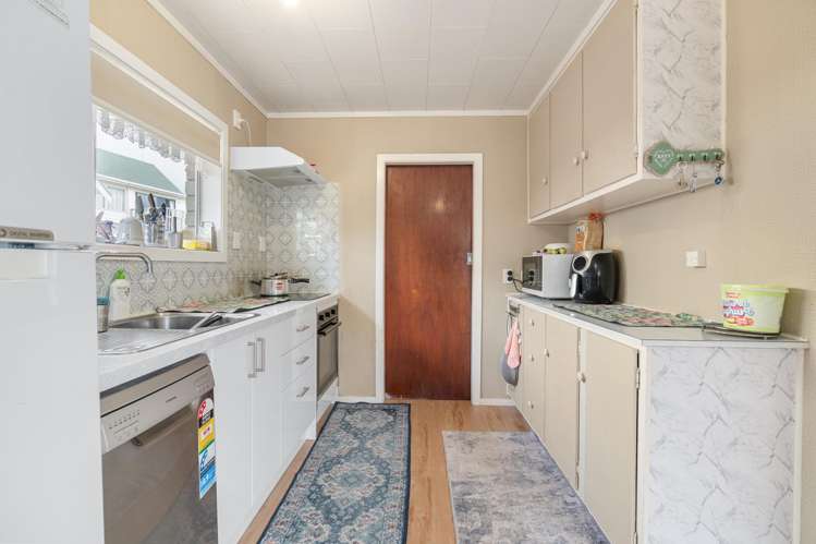 2/6 Snead Place Hamilton East_4