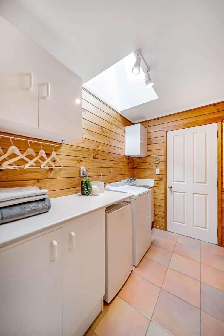 2/47 Headcorn Place Botany Downs_14