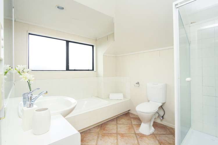 77 Cook Street Howick_11