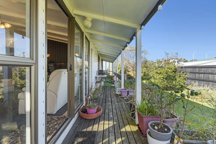 5 Camellia Avenue Bell Block_20