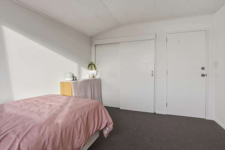 17 Lees Street Dunedin Central_12