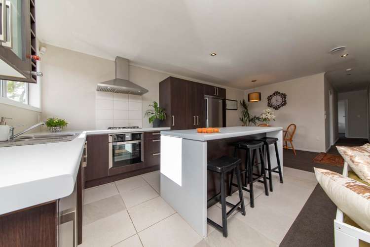 76a Captain Scott Road Glen Eden_7