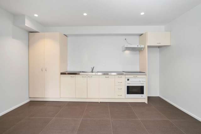 3/8 Dock Street Freemans Bay_3