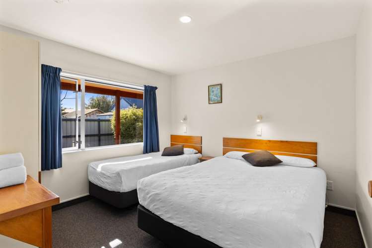 87 Commercial Street Takaka_27