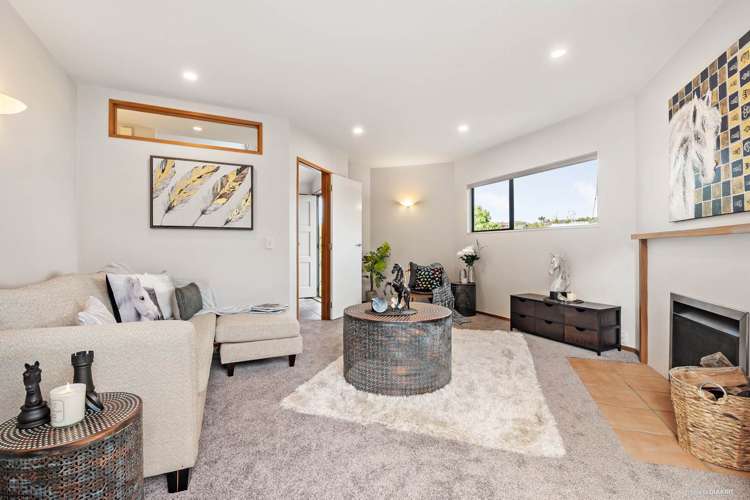 2/7 Jutland Street Mairangi Bay_1