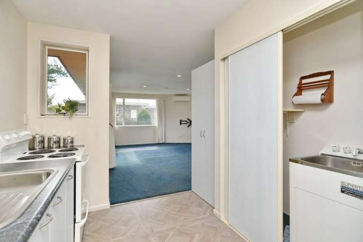 19 Charlotte Lane Woolston_14