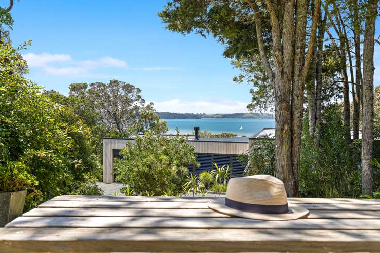 17 Rangimaarie Crescent Snells Beach_27