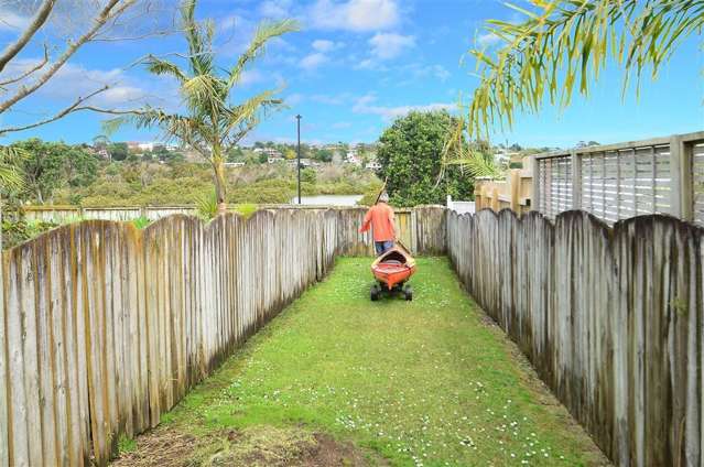 54 Settlers Grove Orewa_2