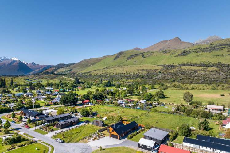 9 Old Dairy Close Glenorchy_28