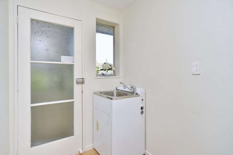 14c Wanstead Place Woolston_17