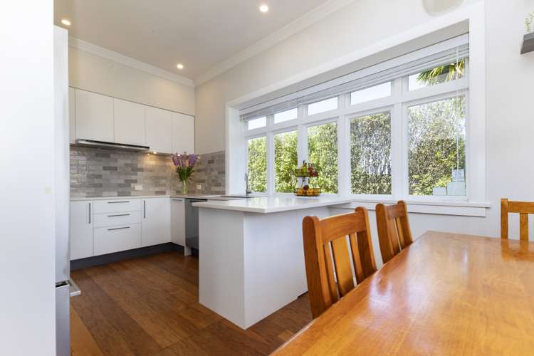 36a Mount Smart Road Onehunga_9