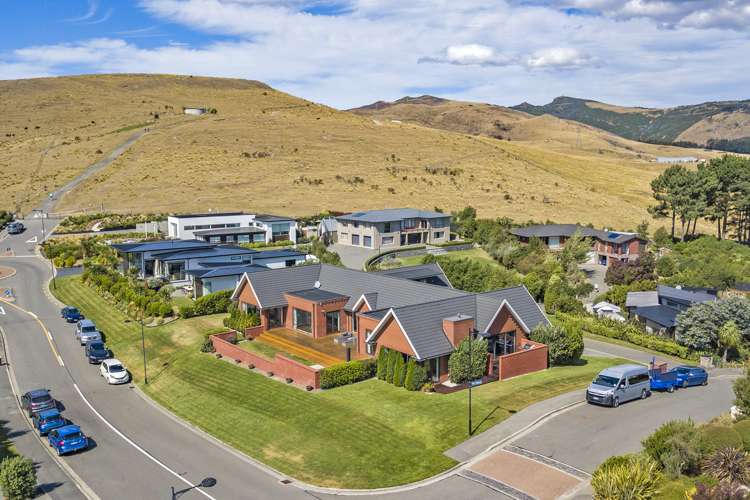 1 The Ridge Kennedys Bush_0