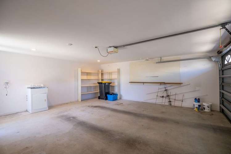 1 Dayman Way The Wood_14