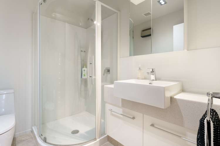 5b/1 Marine Parade Mount Maunganui_20