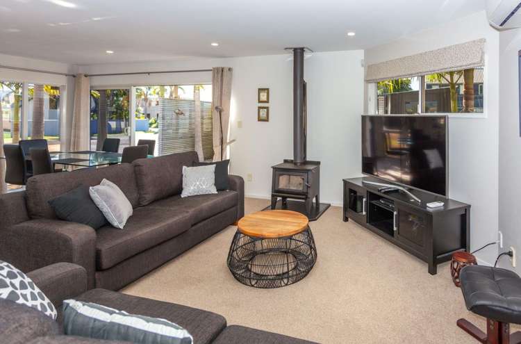 404 Waterways Parade Pauanui_10