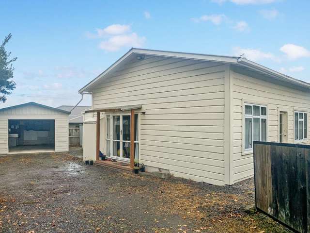DANNEVIRKE - THREE BEDROOM