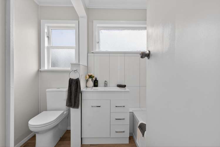 38 Norfolk Street Wainuiomata_11