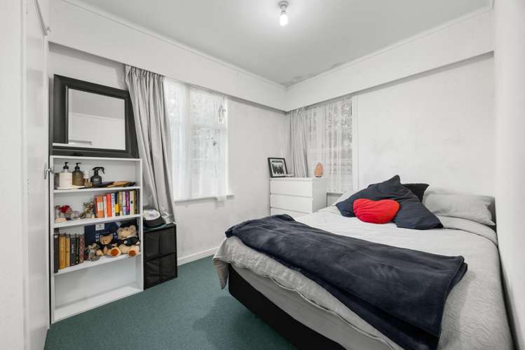 130 Awaroa Road Helensville_18