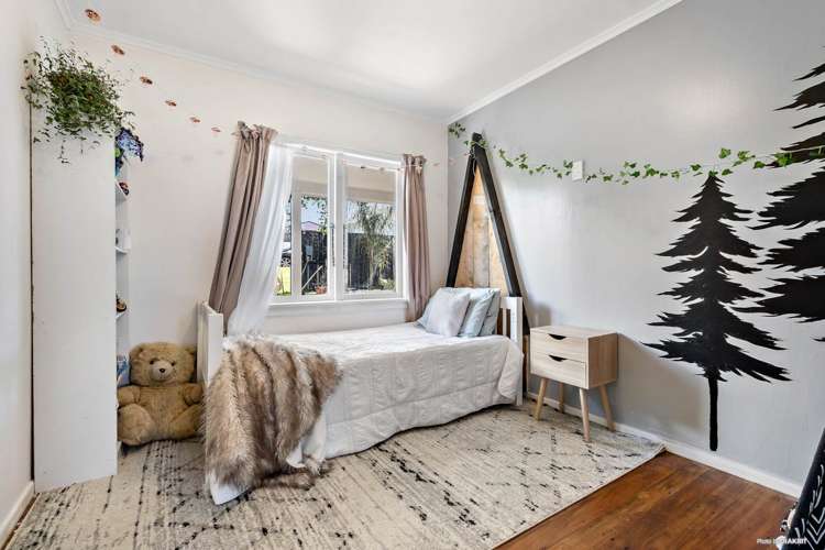 19 Tahi Terrace Glen Eden_7