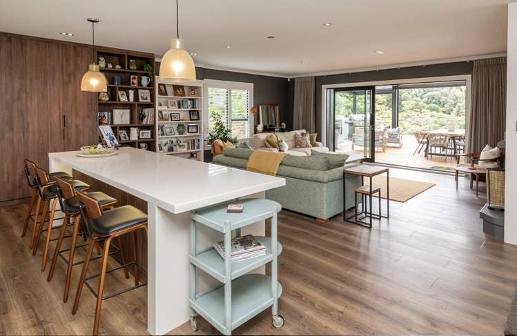 26 Estuary Views Cockle Bay_16