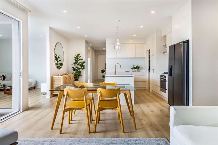 16 Walsh Road Wainui_13