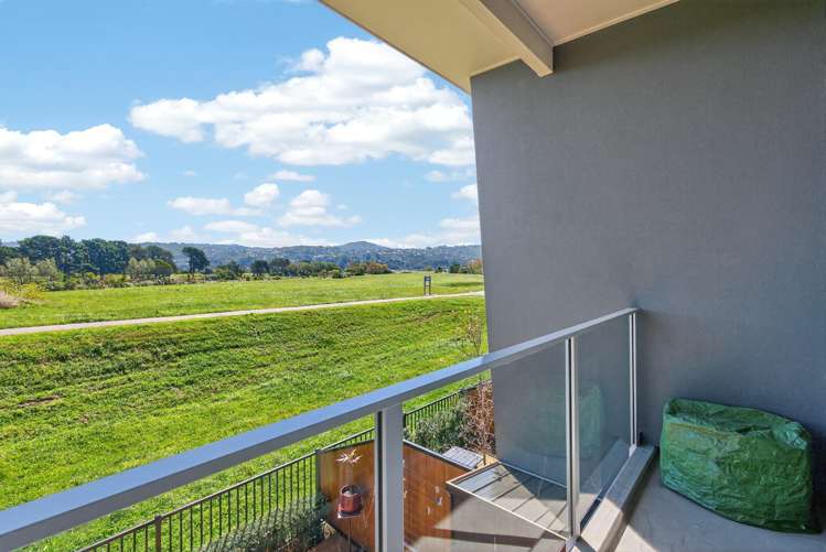 8 Harena Way Moera_14