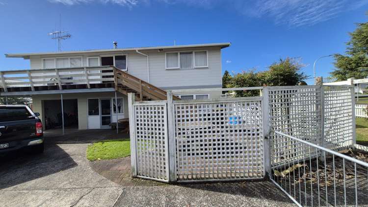 236 West Parkdale Street Tokoroa_22
