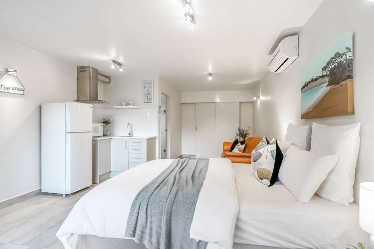 12 Hawaiian Parade Arkles Bay_13