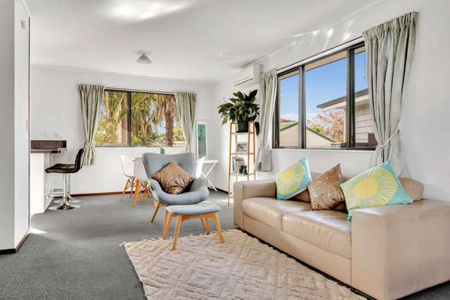Affordable Hidden Retreat on Waihi Road!