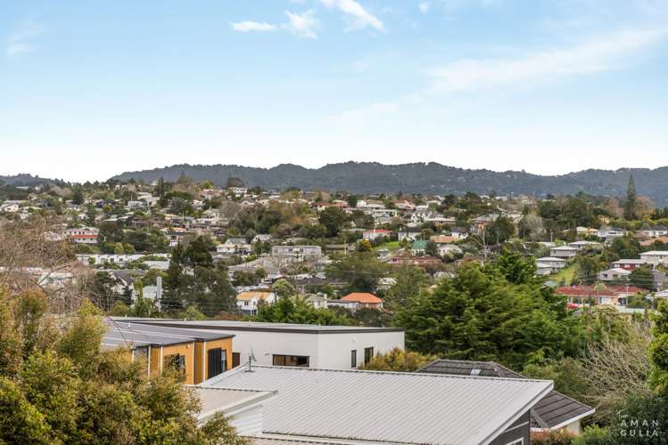 1-2/40,40A &42 Savoy Road Glen Eden_12