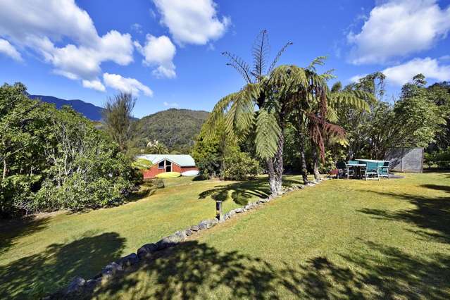 26 Kamahi Road, Tennyson Inlet Marlborough Sounds_4