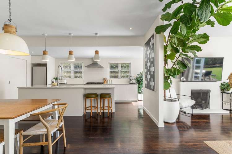 1 Cadman Avenue Waterview_1