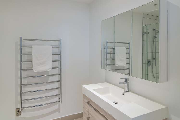 902/332 Lambton Quay Wellington Central_5