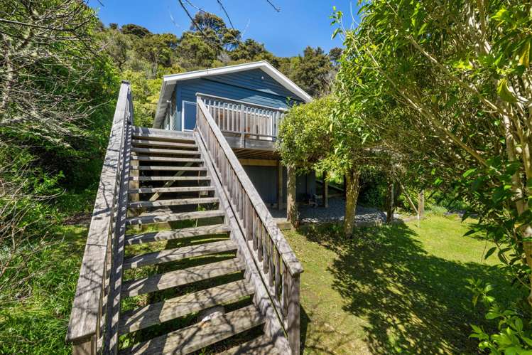 2787 Queen Charlotte Drive Queen Charlotte Sound_23