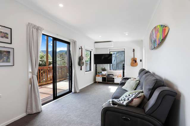 2d Foster Avenue Huia_4