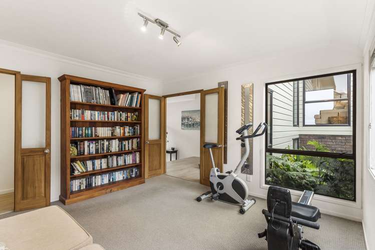 2/28 Orchard Road Waiake_19