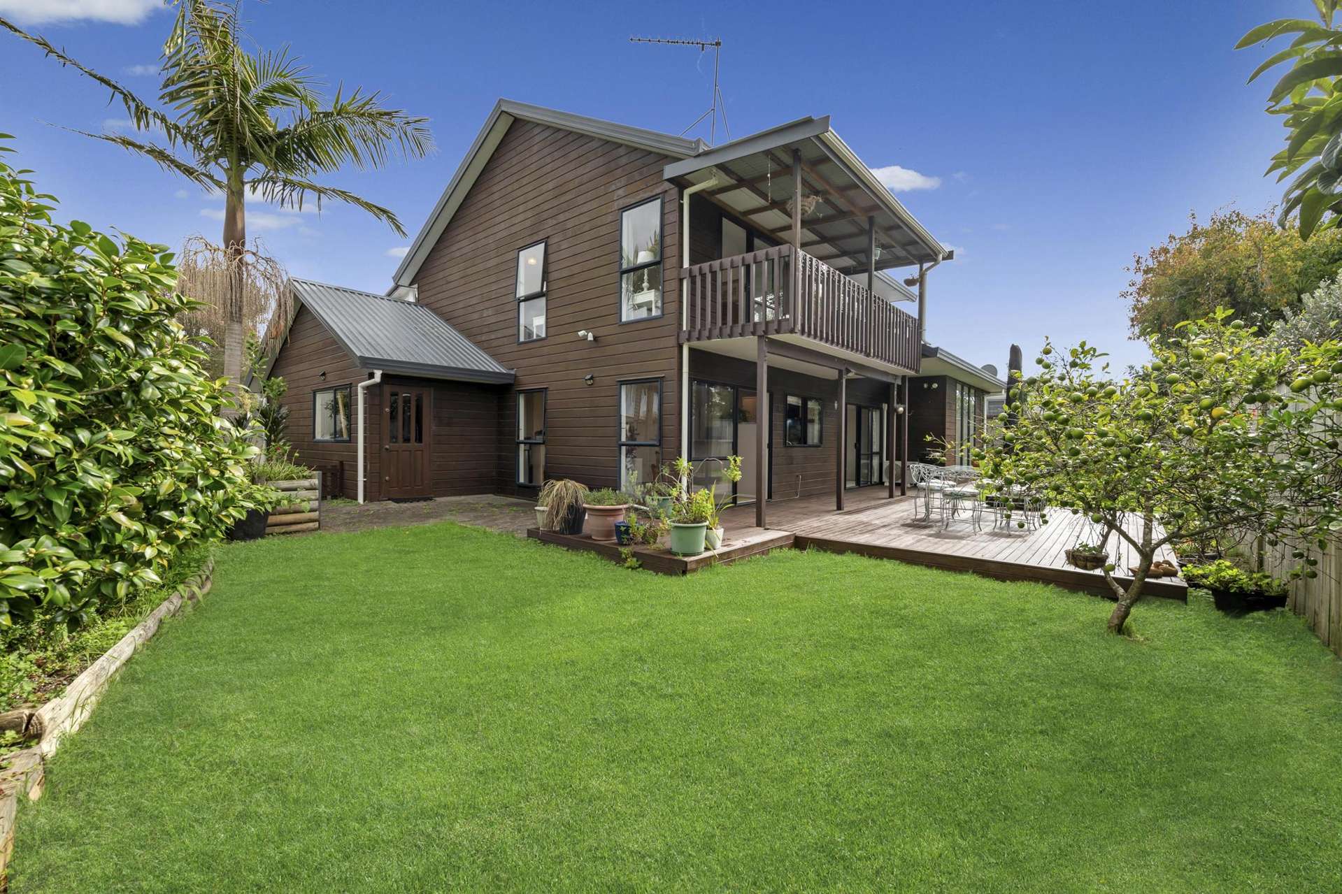 91 Meadway Sunnyhills_0